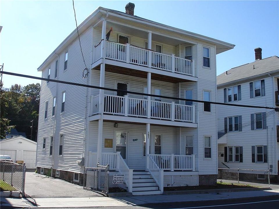 1st image of 192 Railroad St