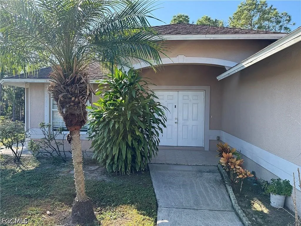 3 bed, 2.0 bath, 1491 sqft, $1,800 — Photo 2