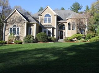 38 High Ridge Cir, Franklin, MA 02038