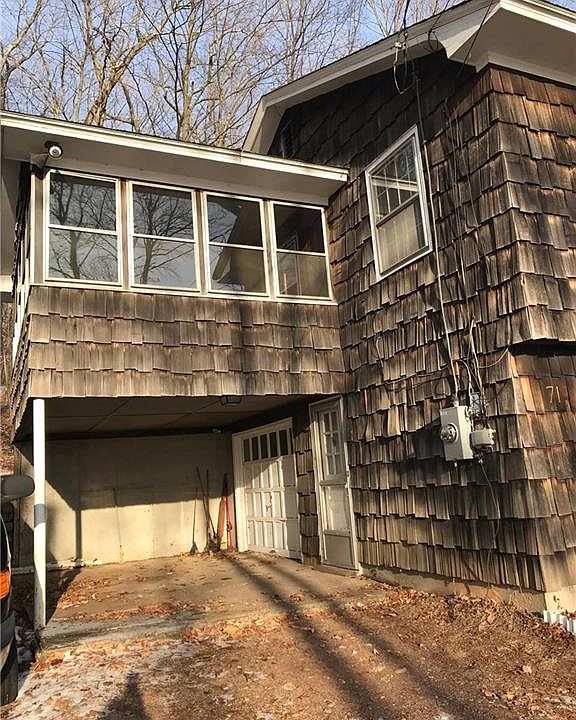 71 Lake Dr, East Hampton, CT 06424 Zillow