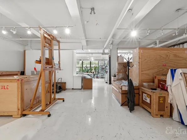 450 West 31st Street image 18 of 21