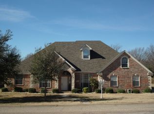 312 Shady Oak Rd, Keene, TX 76059