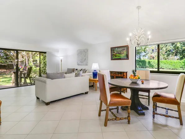 825 Club Dr, Palm Beach Gardens, FL 33418