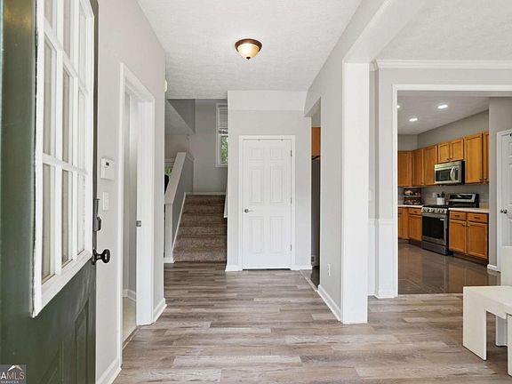 4th image of 406 Cobalt Valley Ln