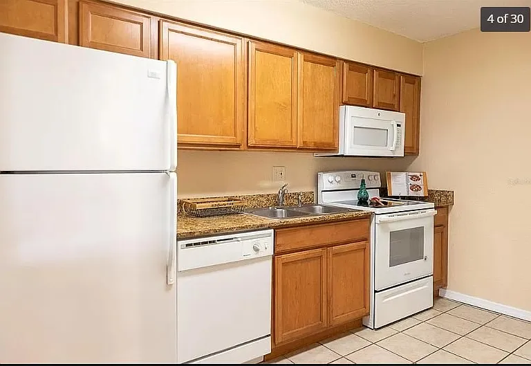 608 Haven Pl — Photo 2