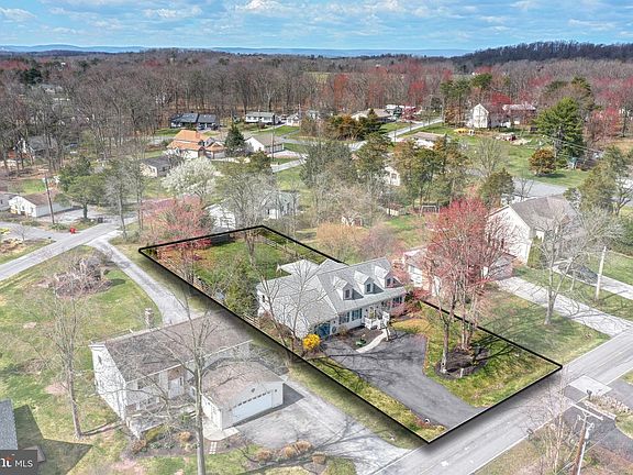 5th image of 260 Longstreet Dr