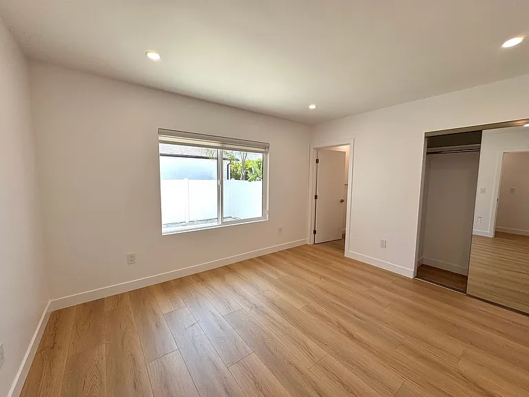 7740 Bonner Ave — Photo 29