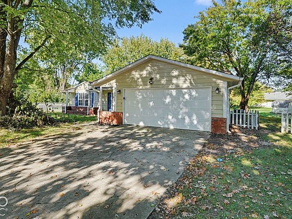 2nd image of 5926 Dabny Ct