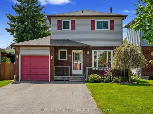 135 Peacock Blvd, Pt Hope, ON L1A 4G3