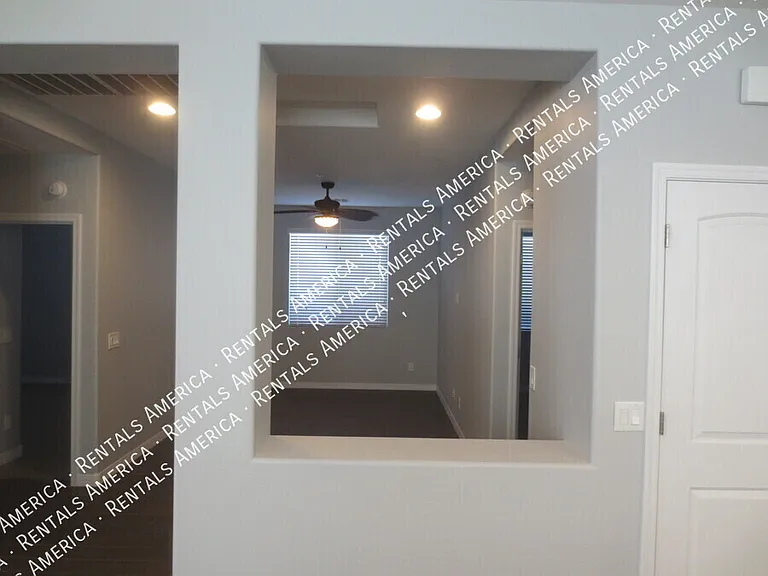 3636 E Lodgepole Dr — Photo 16