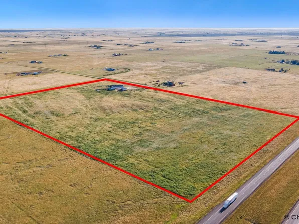 1077 Golden Range Dr, Burns, WY 82053