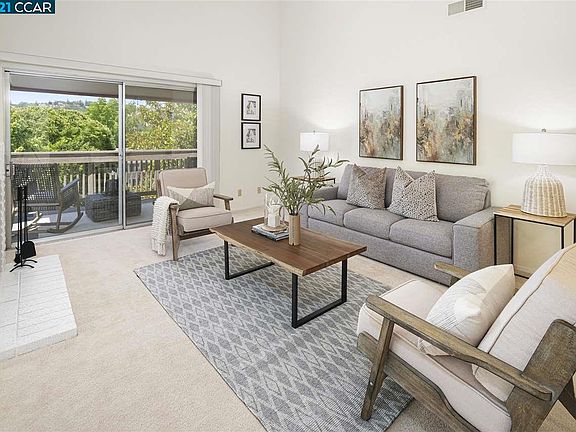 3rd image of 880 California Blvd #1