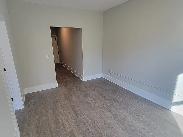 192 Kensington Ave #401 — Photo 6
