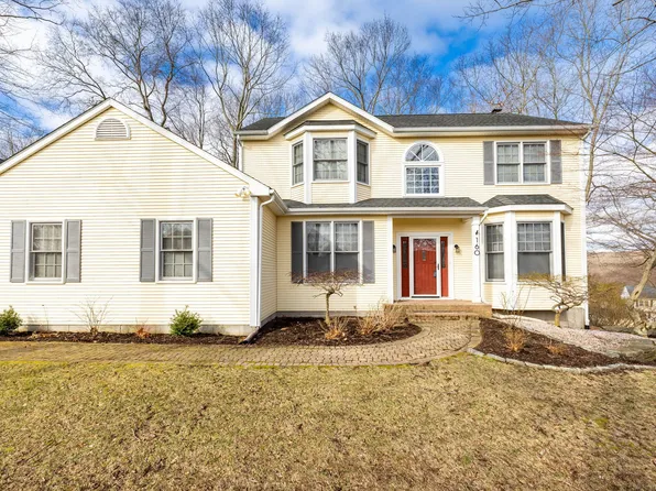 160 Jenny Cliffs, Manchester, CT 06040