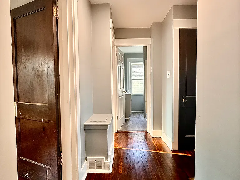 421 Hays Ave — Photo 7