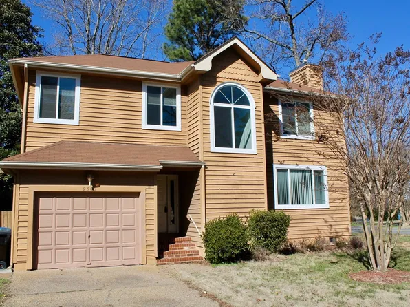 2300 Paragon Ct, Virginia Beach, VA 23455
