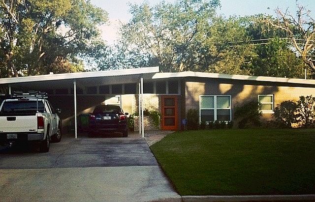 1st image of 2118 Howard Dr
