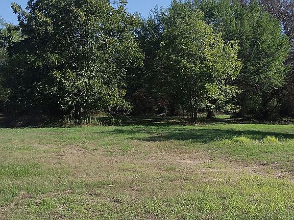 2nd image of 0 Meyers Ave