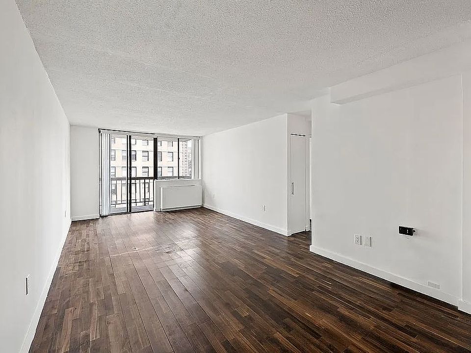1st image of 184 Lexington Ave APT 11B