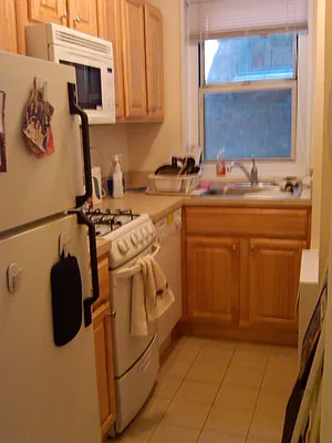 Rented by Mark Greenberg Real Estate | media 6