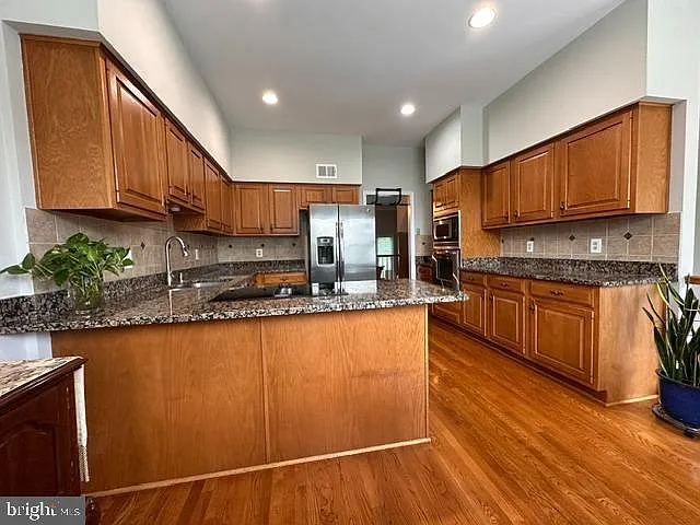 2069 Van Tuyl Pl — Photo 3