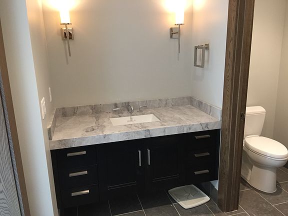 3rd image of 7101 Silver Lake Dr #233