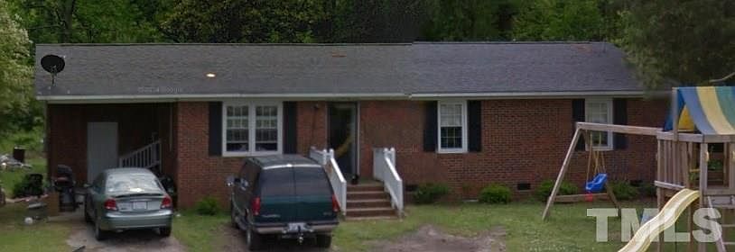 1st image of 305 British Rd