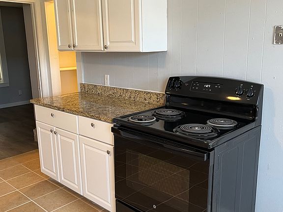 5th image of 126 Daniels St #1L