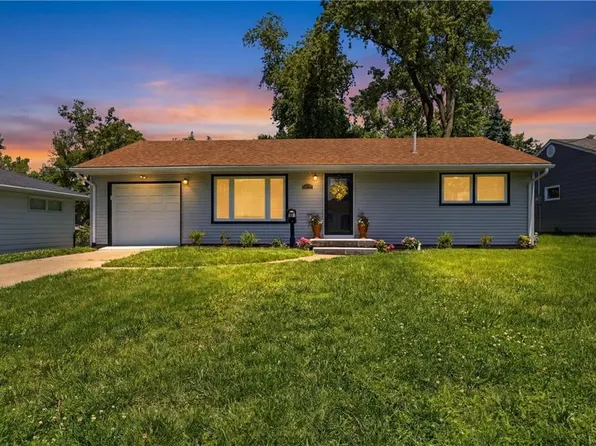 12718 W 92nd St, Lenexa, KS 66215