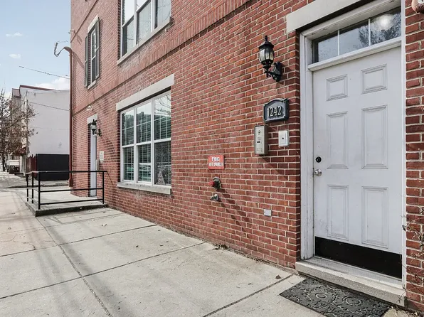 1242-44 N 16th St #3, Philadelphia, PA 19121