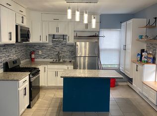 108 N Munn Ave FLOOR 2, East Orange, NJ 07017