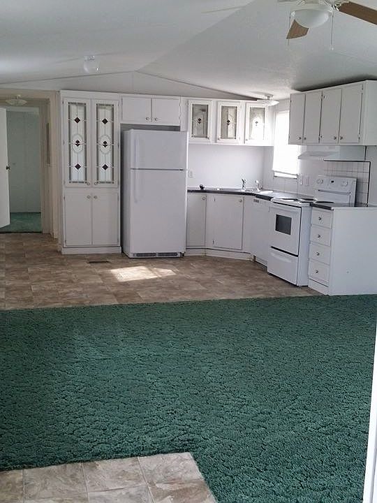 2nd image of 1563 Yucatan Dr