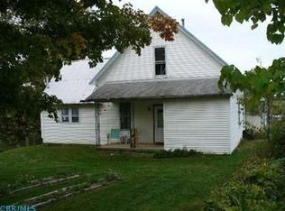 6794 Kerr Rd, Gambier, OH 43022