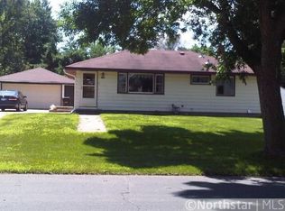 1466 Laurie Rd E, Maplewood, MN 55109