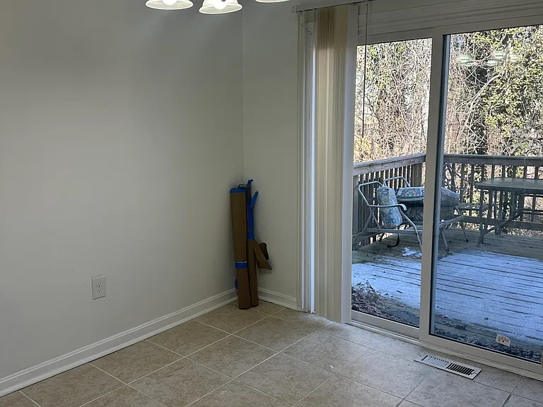 6913 Woodstream Ln — Photo 10