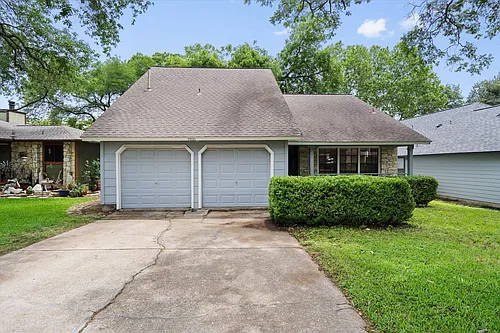 9901 Willers Way Photo 1