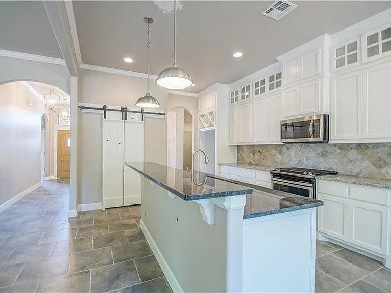 2916 Pacifica Ln — Photo 19