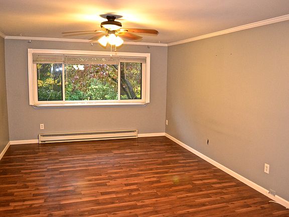 4th image of 27 Patterson Village Ct #27C