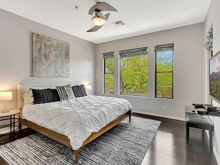 16600 N Thompson Peak Pkwy #2050 — Photo 9