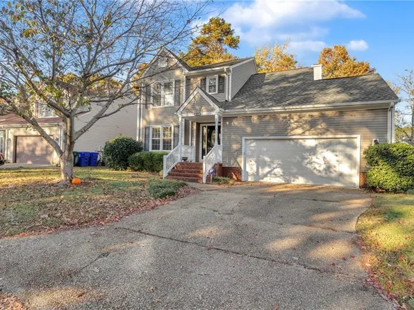 875 Yorkshire Ln, Newport News, VA 23608