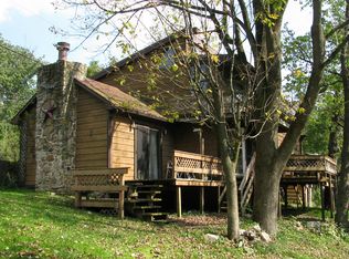 8885 Mountain Rd, Grantville, PA 17028