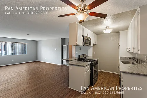 2704 Vanderbilt Ln #13 Photo 1