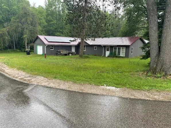 9023 Erie Ave, Saint Helen, MI 48656