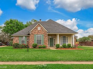 1951 Bayou Bend Dr, Bossier City, LA 71111