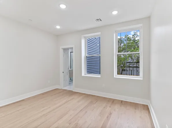 161 New York Avenue image 2 of 10