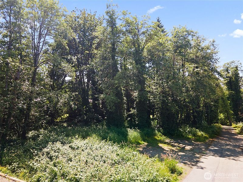 5th image of 0 12th Avenue SE