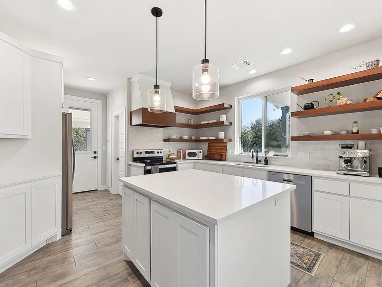 25 Woodacre Dr — Photo 7