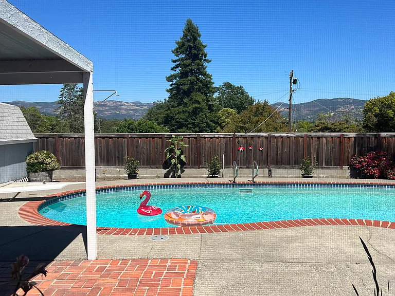 116 Lilienthal Ave — Photo 21