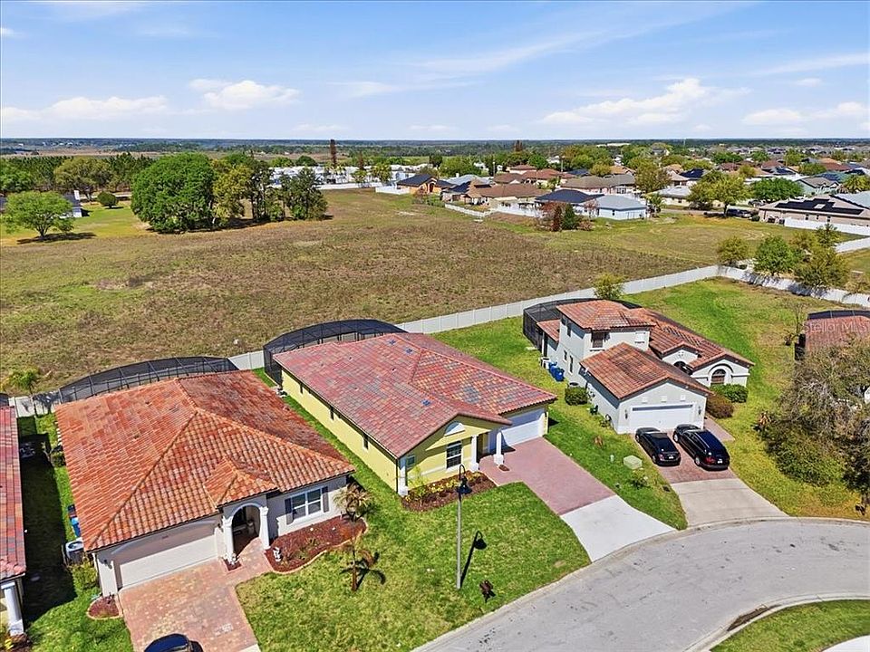 1st image of 363 VILLA SORRENTO CIRCLE