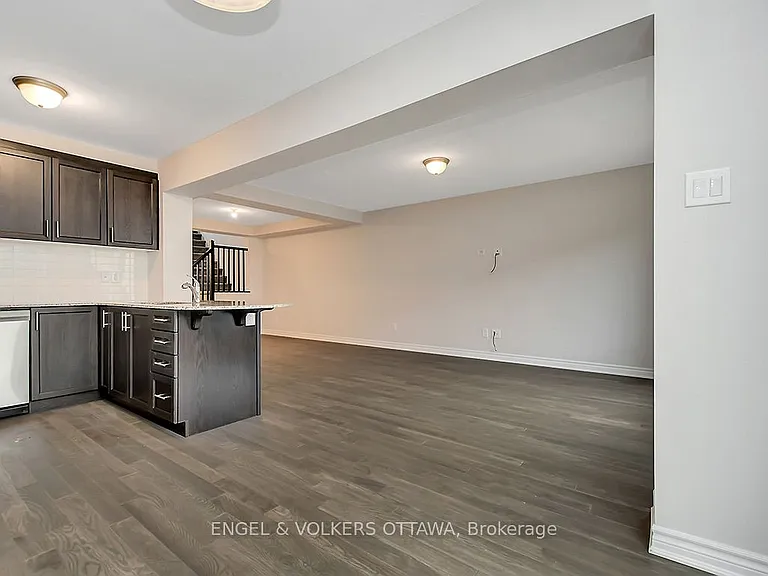 135 Lanceleaf Way — Photo 17